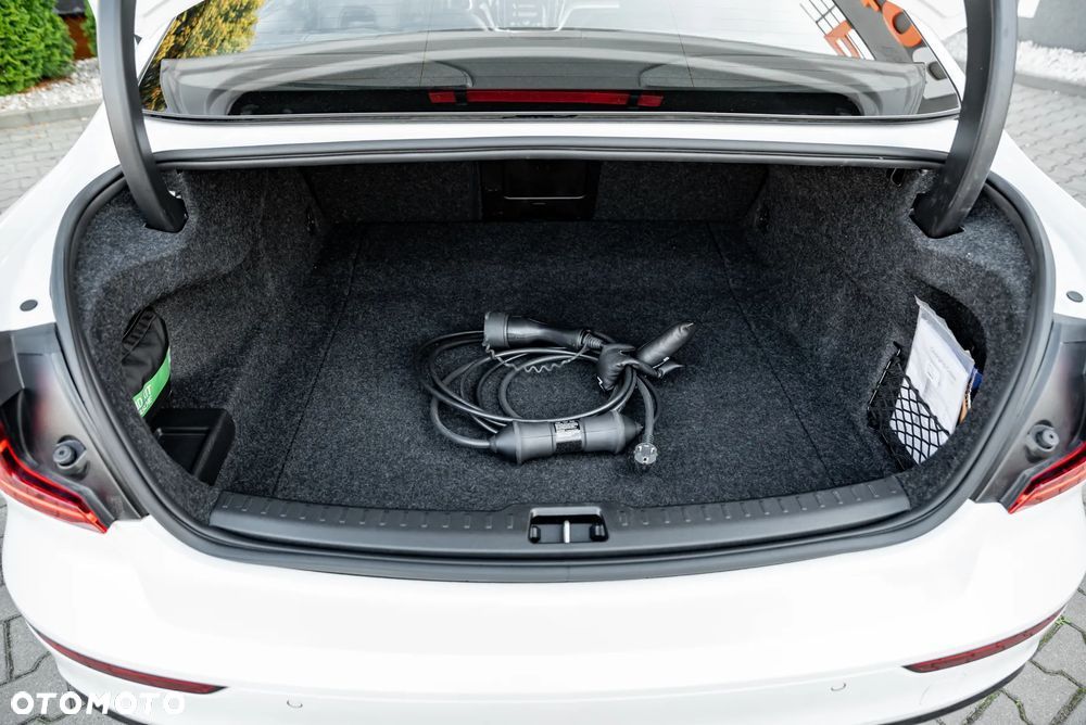 Volvo S60 T8 Recharge AWD Geartronic RDesign - 38