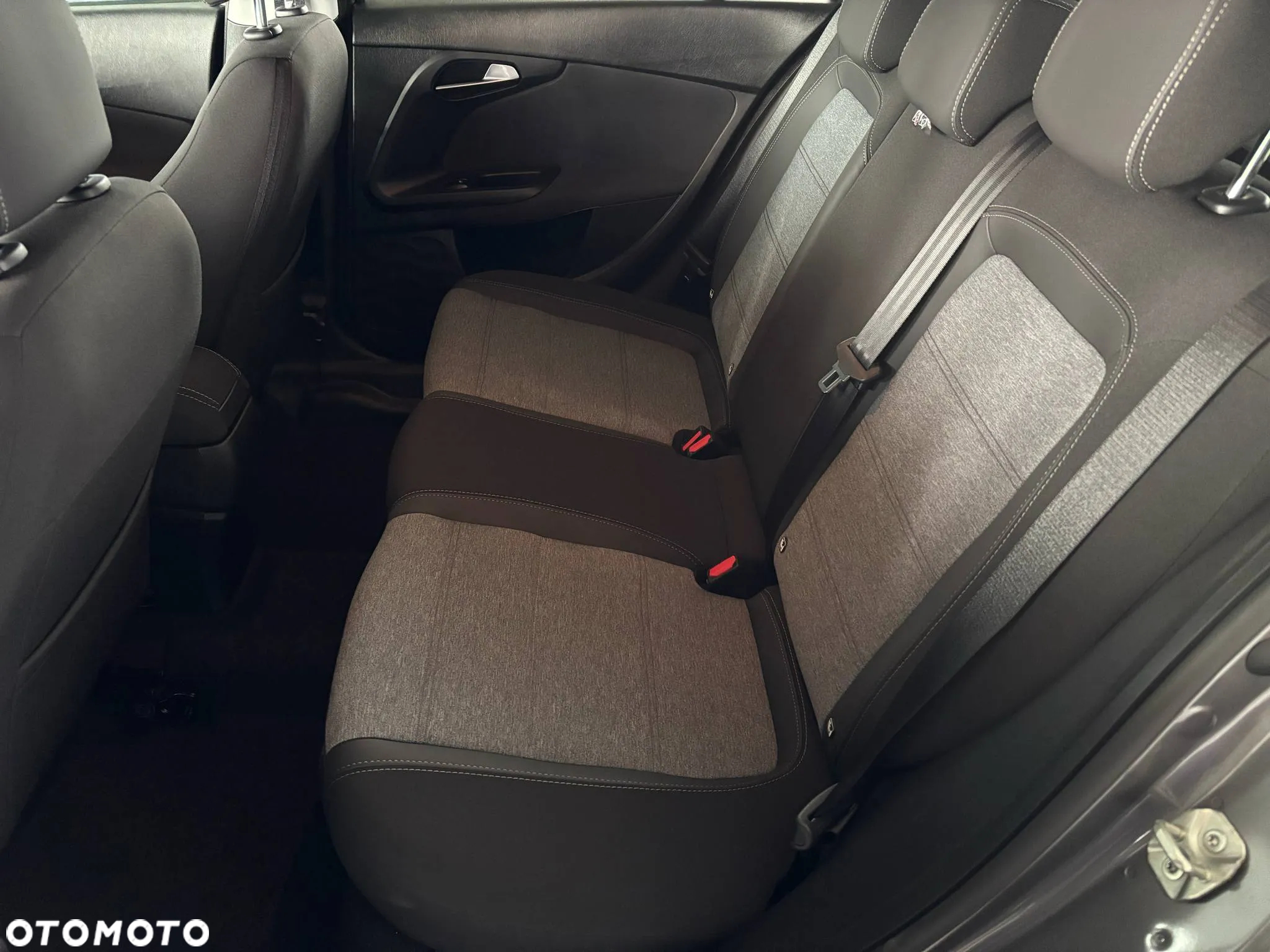 Fiat Tipo 1.0 T3 Cross - 11