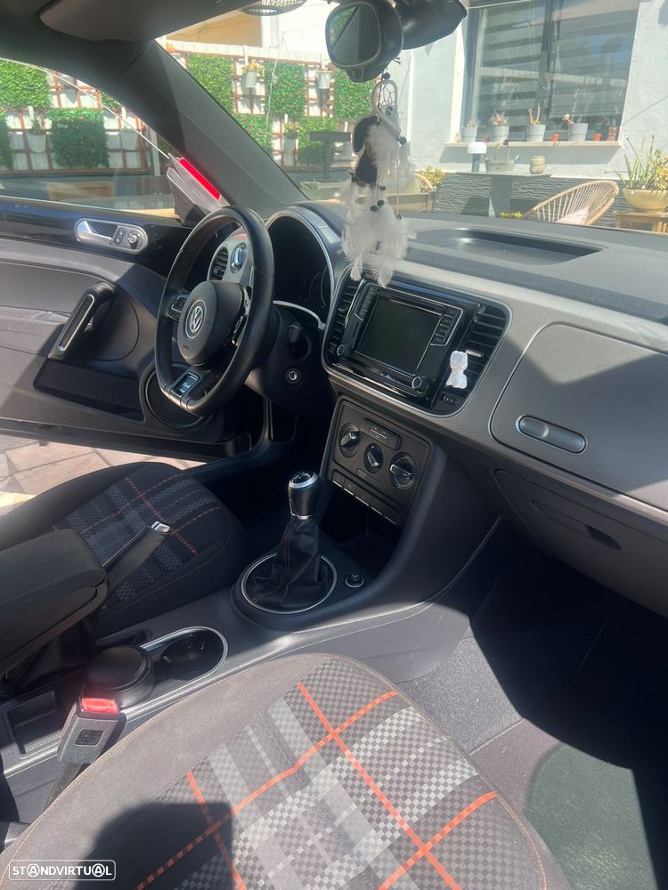 VW New Beetle 1.2 TSI Design - 10