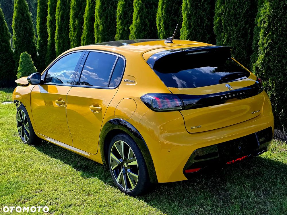 Peugeot 208 PureTech 130 EAT8 GT Pack - 9