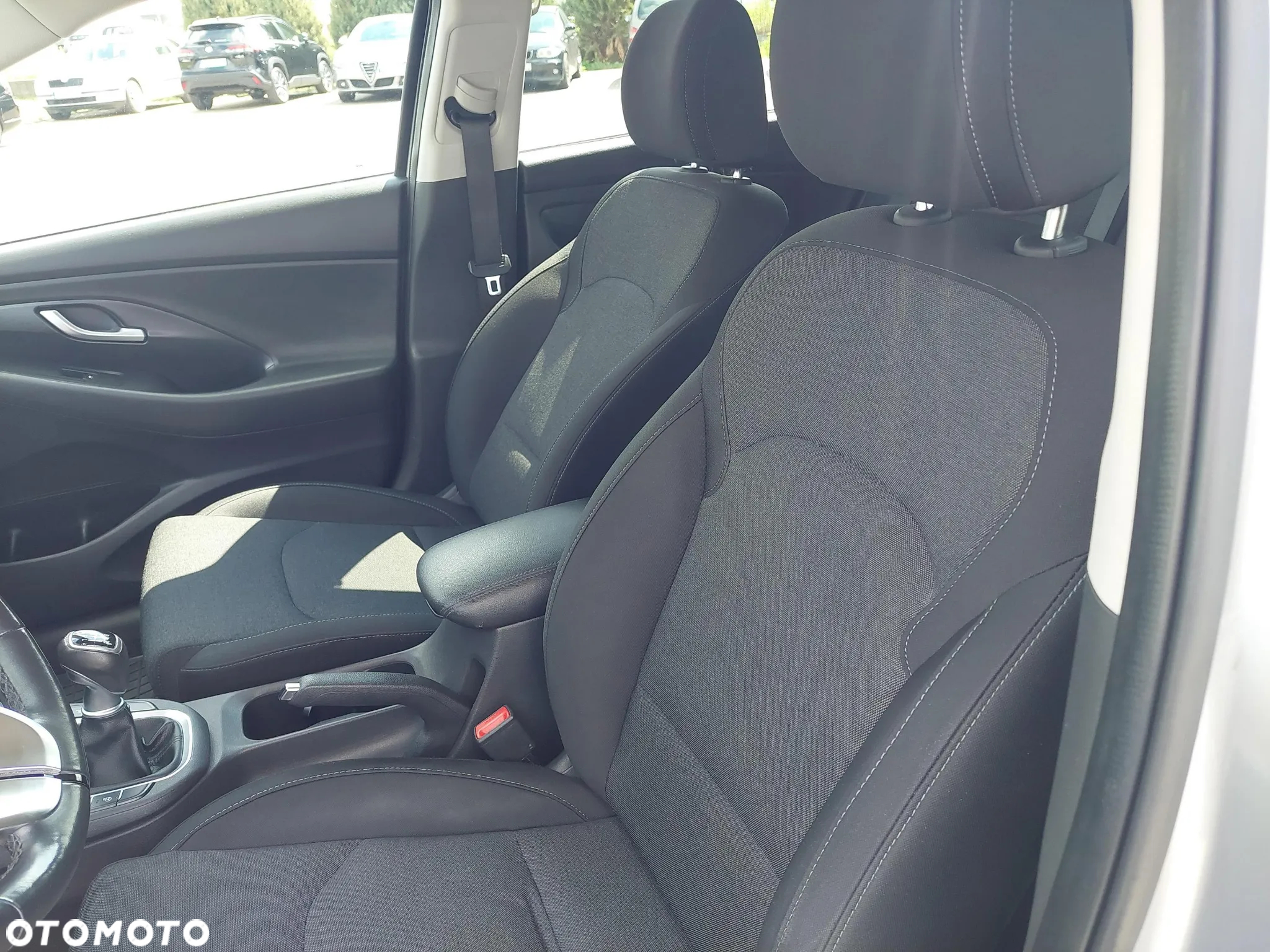 Hyundai i30 1.5 DPI Comfort - 11