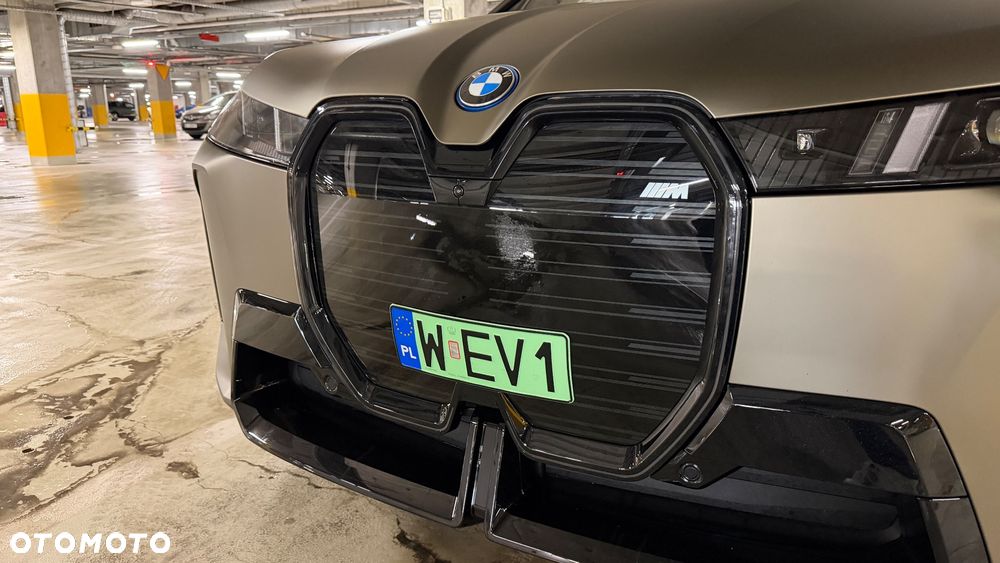 BMW iX M60 111.5kWh Signature - 9