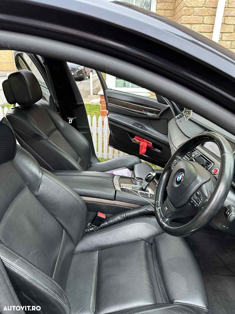 Dezmembrez BMW 740d 313 cp Facelift Mpachet - 20