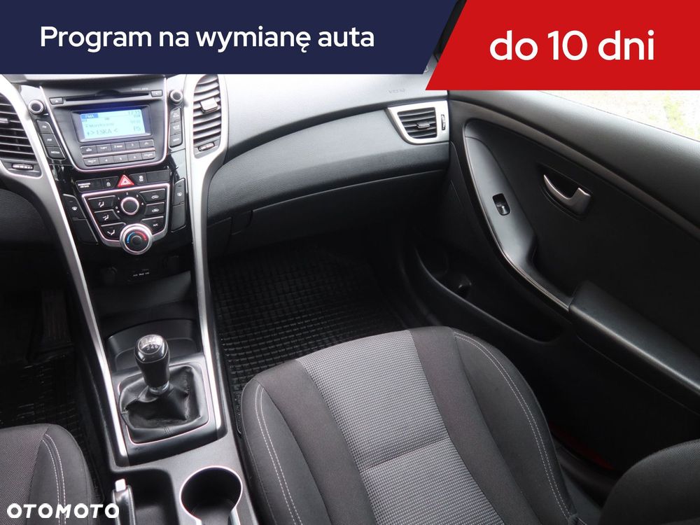 Hyundai i30 - 10