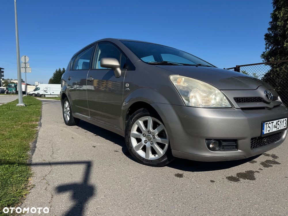 Toyota Corolla Verso 2.0 D-4D Prestige - 5