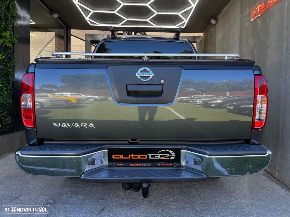 Nissan Navara 3.0 dCi V6 CD LE AT 4WD - 6