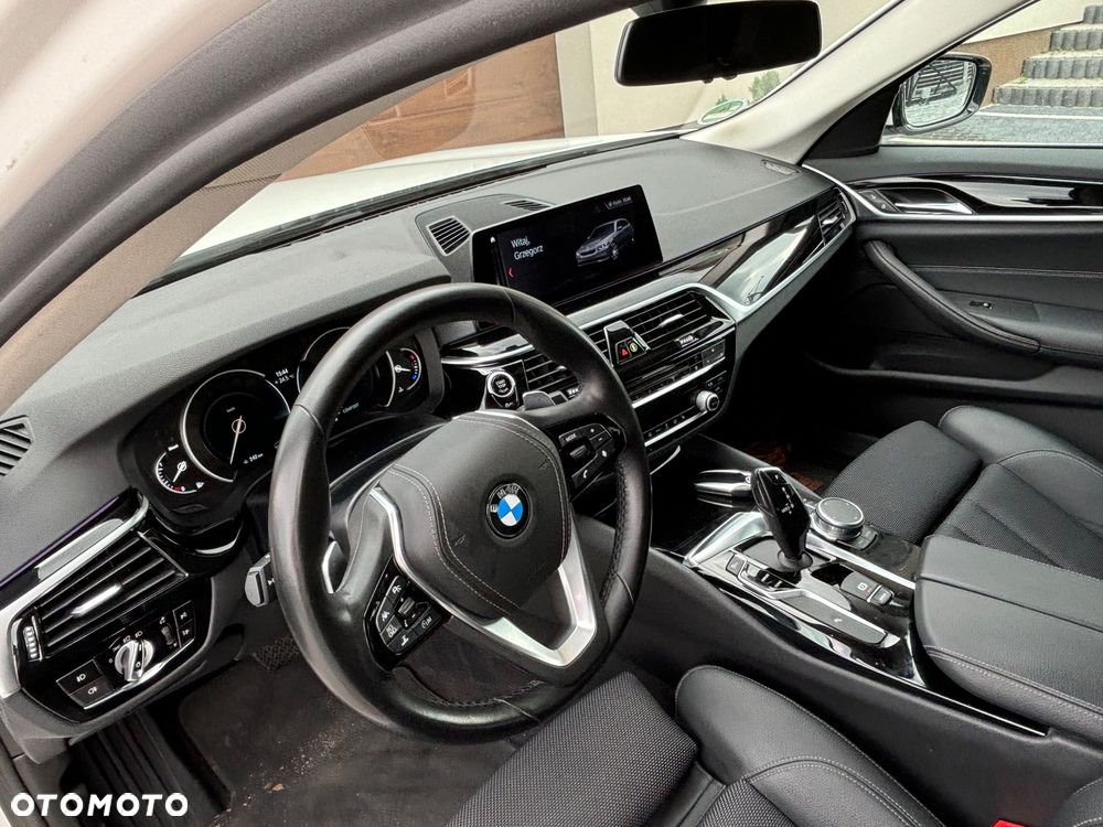 BMW Seria 5 520d Sport Line sport - 6