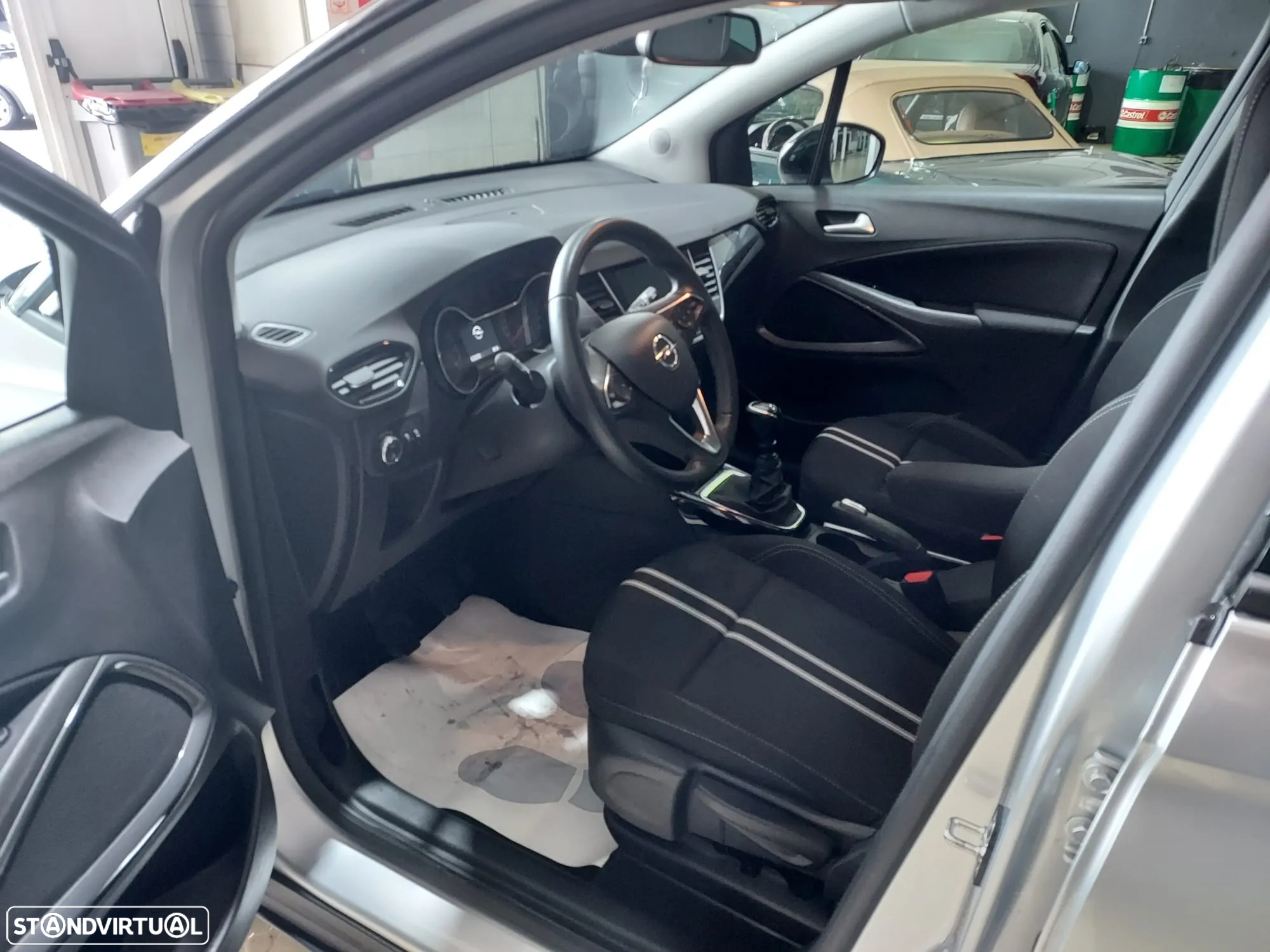 Opel Crossland 1.2 T Elegance - 11