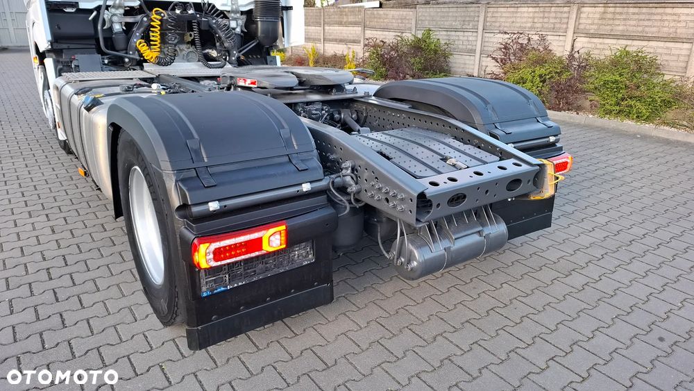 Mercedes-Benz ACTROS L / 1845 LS / STANDARD / KLIMA POSTOJOWA / NAVI / FULL LED / NOWE TACHO / SALON PL - 18