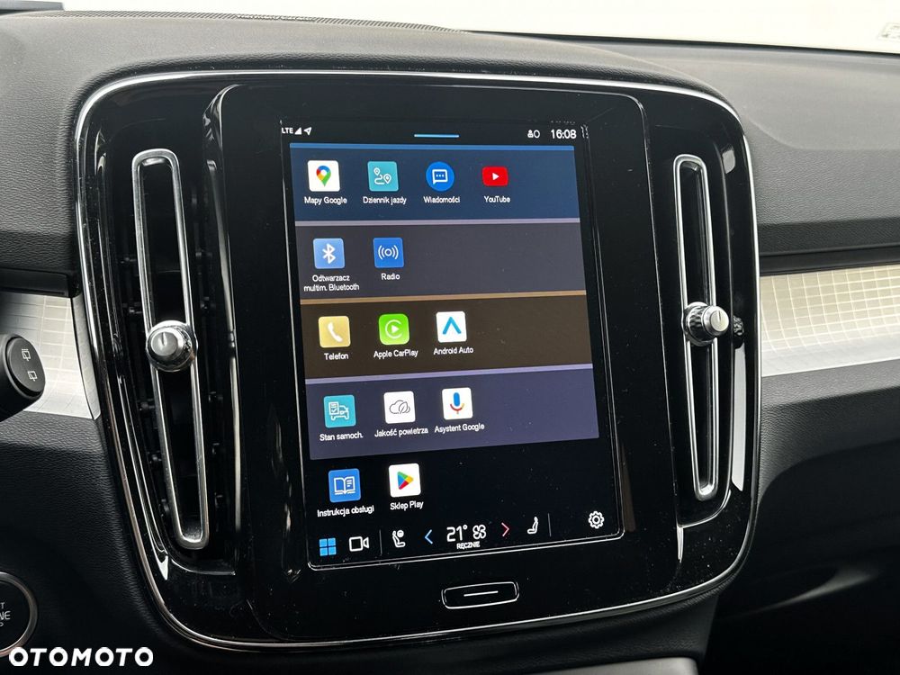 Volvo XC 40 - 24