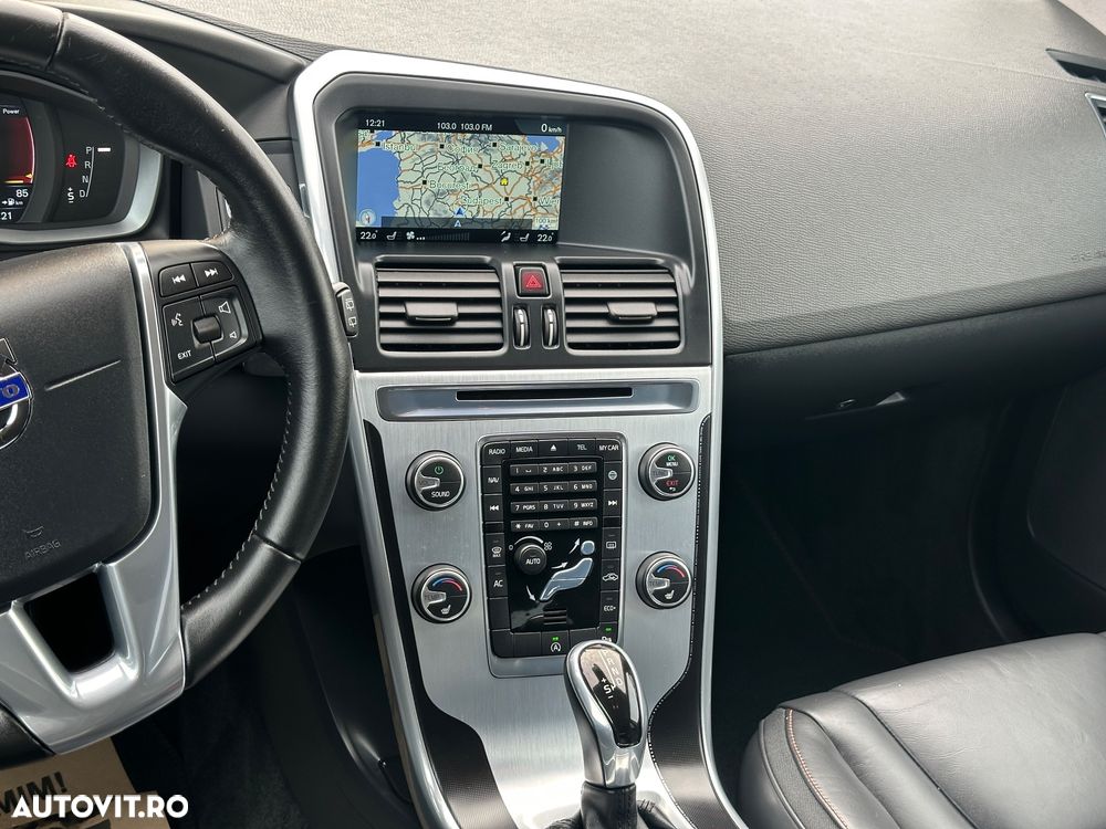 Volvo XC 60 D4 Geartronic Ocean Race - 15