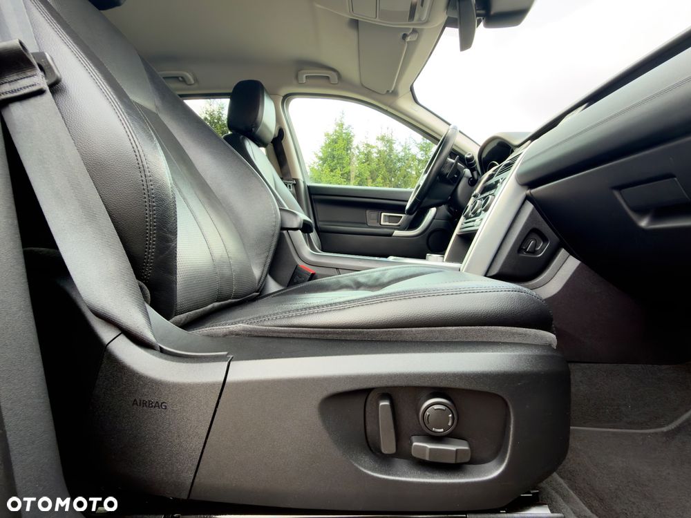 Land Rover Discovery Sport TD4 SE - 22