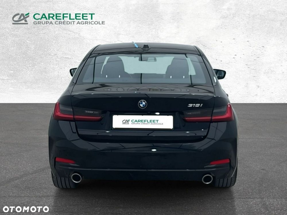 BMW Seria 3 318d mHEV - 6