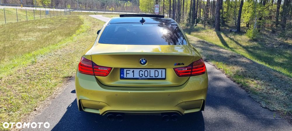 BMW M4 - 6