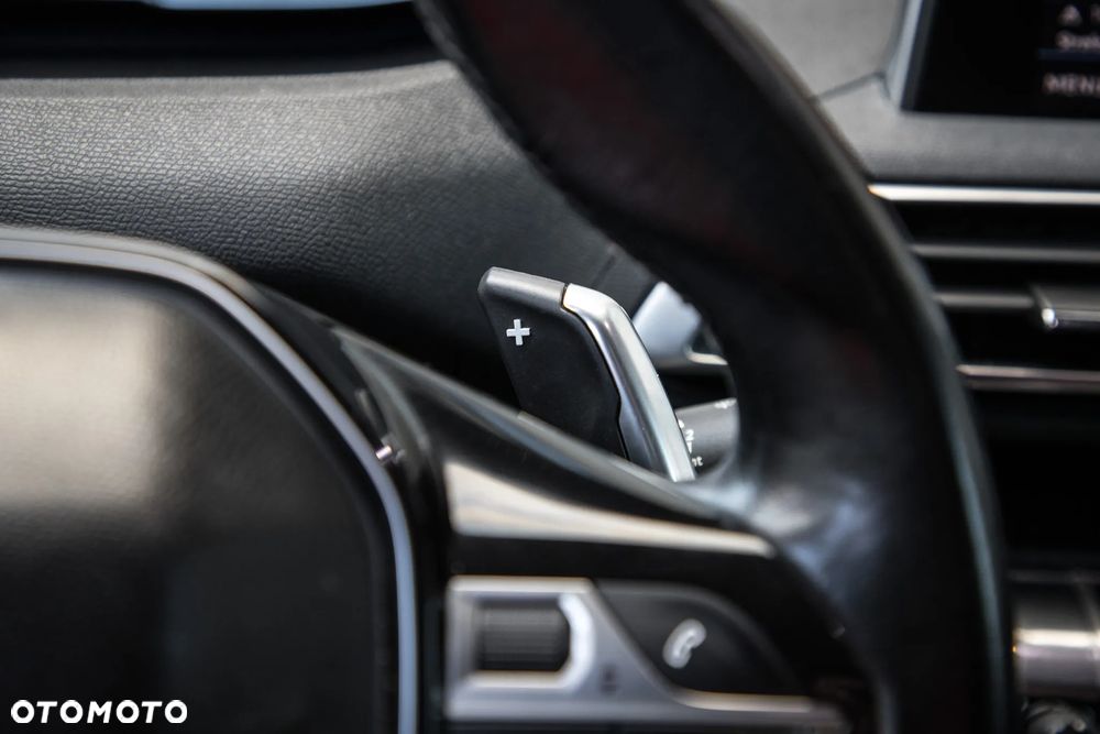 Peugeot 3008 BlueHDi 120 EAT6 Stop & Start Allure - 23