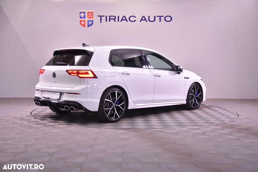 Volkswagen Golf 2.0 TSI DSG 4Motion R - 5