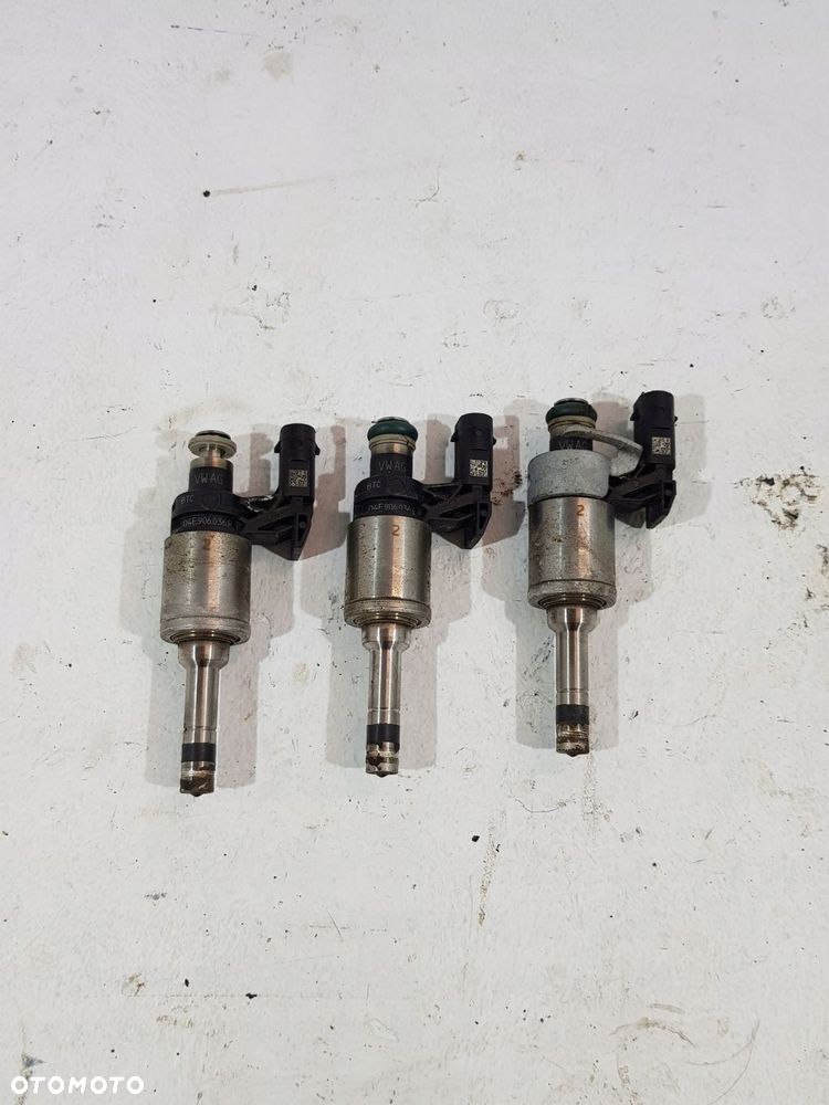 wtryskiwacz paliwa 04e906036r vw audi skoda seat 1.0 tsi chz komplet - 1