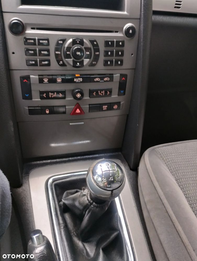 Peugeot 407 2.0 SV Executive - 11