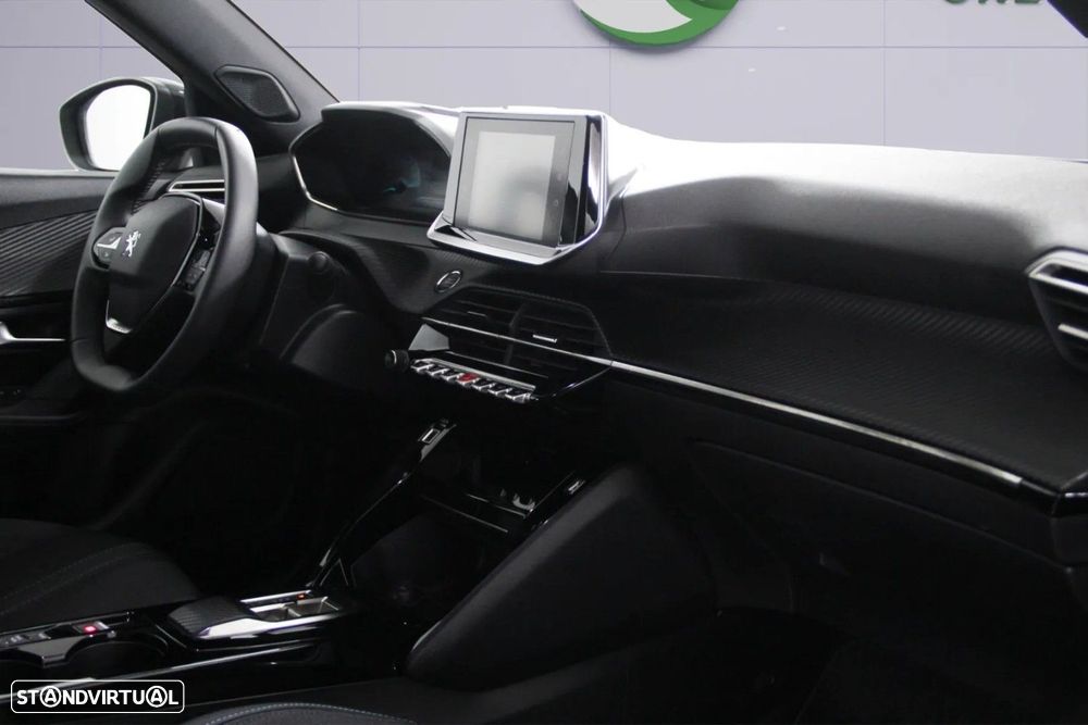 Peugeot e-2008 - 9