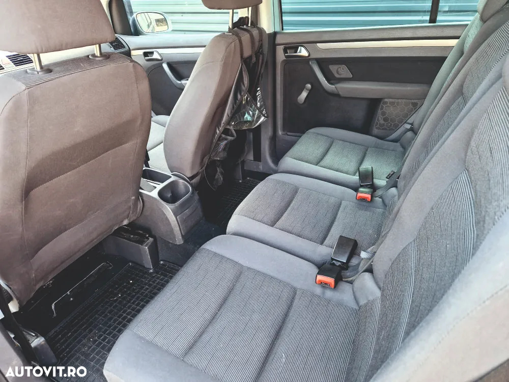 Volkswagen Touran 1.9TDI Basis - 13
