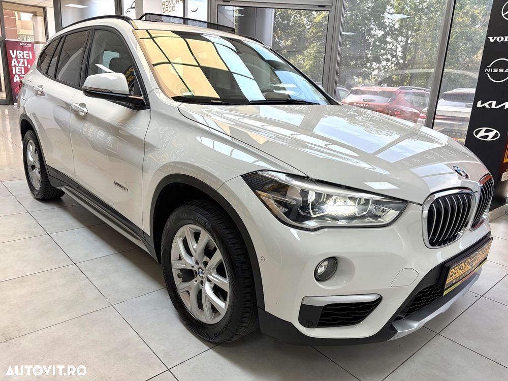 BMW X1 xDrive20i Aut. xLine - 11