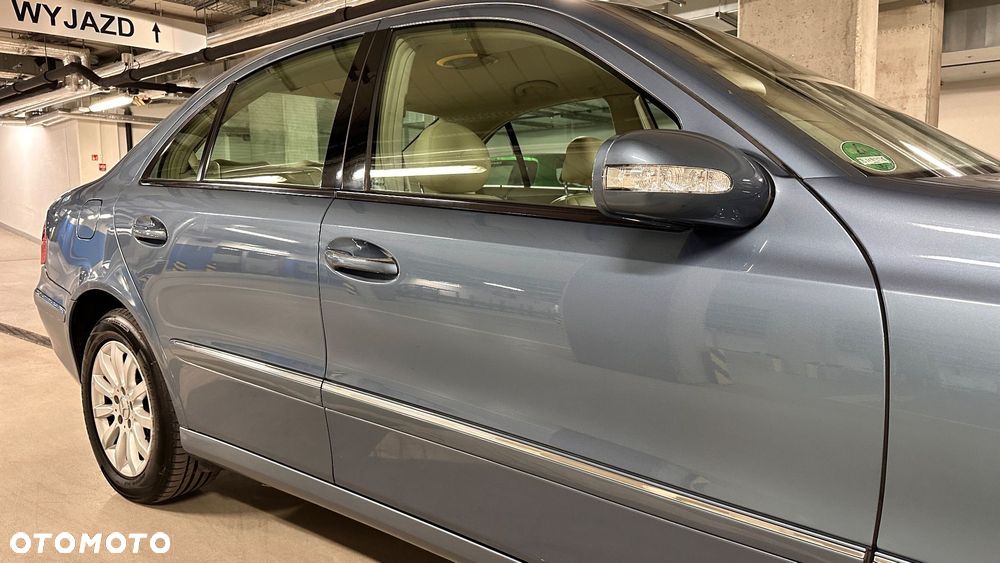 Mercedes-Benz Klasa E - 27