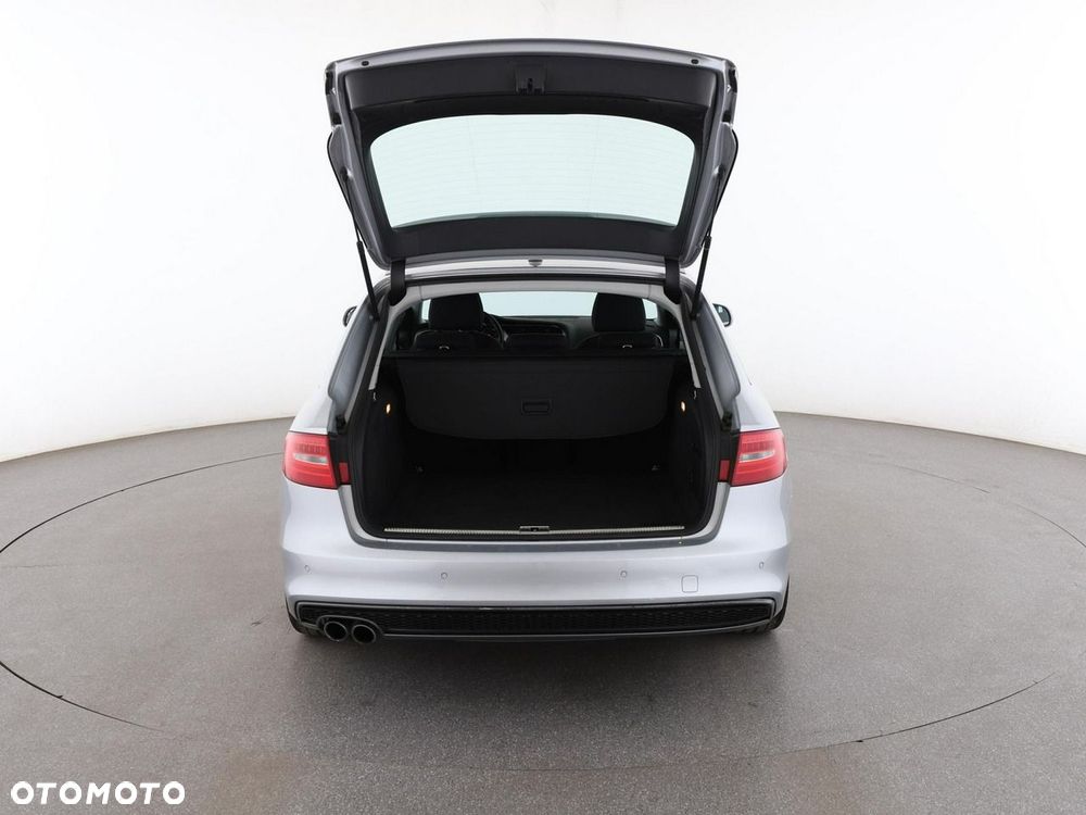 Audi A4 Avant 2.0 TDI S tronic - 20