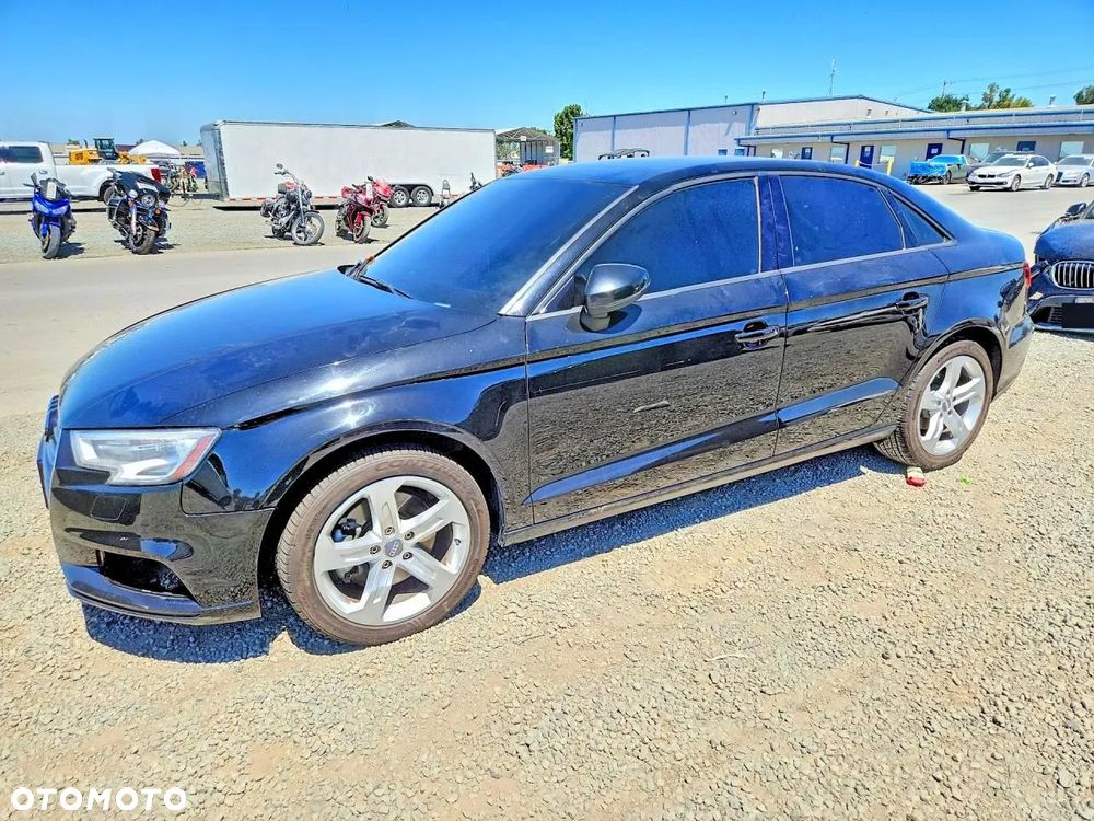 Audi A3 Sportback 2.0 TFSI quattro S tronic sport - 2