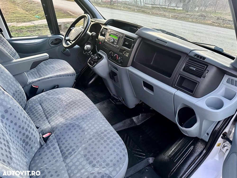 Ford Transit - 8