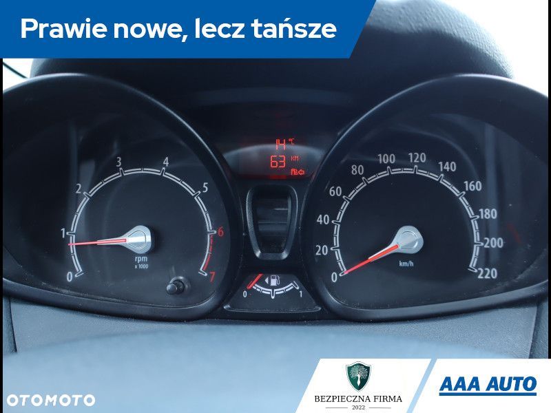Ford Fiesta - 12
