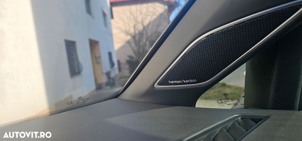 Volkswagen Golf 2.0 TSI DSG GTI - 12