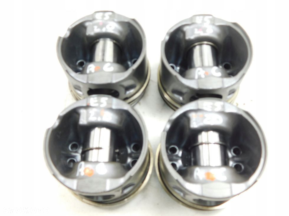 4x Tłok tłoki 2.0 HDI TDCI EURO5 Ford Peugeot Citroen C5 III C4 II 508 5008 - 16