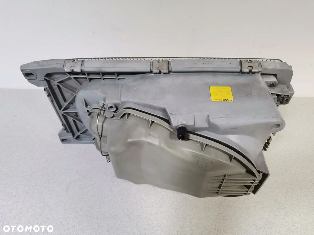 Lampa Reflektor PRAWY Mercedes W123 C123 75-85 BOSCH Oryginał - 10