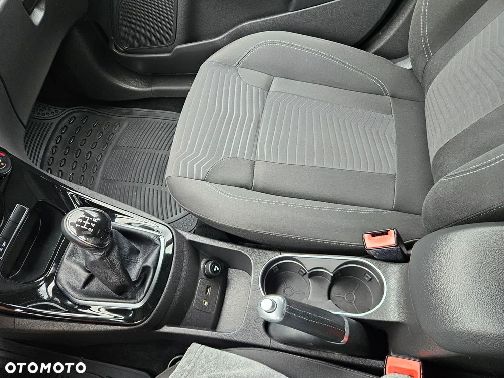 Ford Fiesta 1.0 EcoBoost STart-Stop Titanium - 19