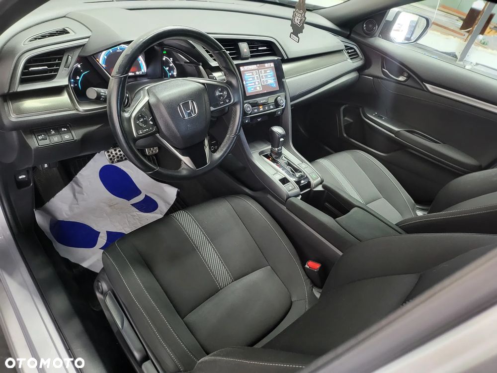 Honda Civic 1.0 i-VTEC Turbo CVT Comfort Sport - 10