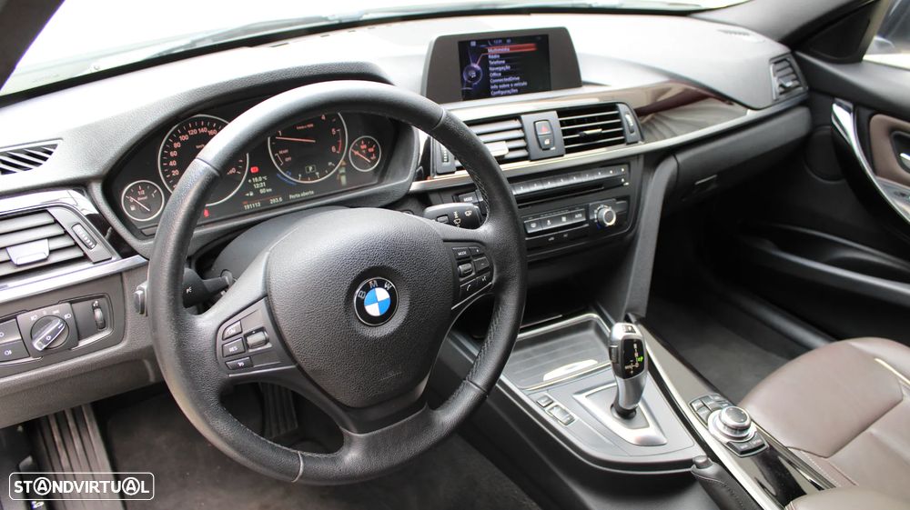 BMW 320 d Sport-Aut. Luxury Line - 42
