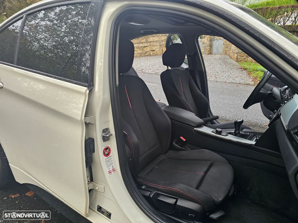 BMW 318 d M Sport - 22