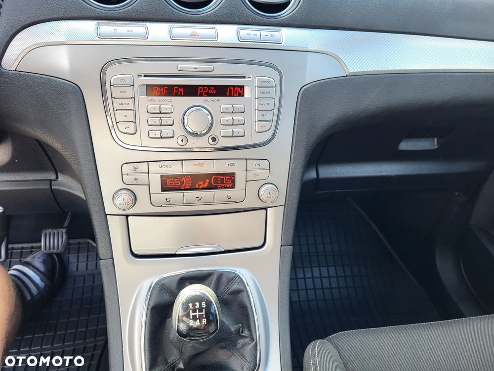 Ford S-Max 2.0 FF Trend - 13