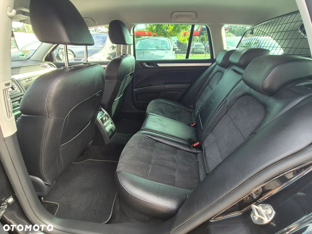 Skoda Superb 1.6 TDI Elegance Greenline - 28