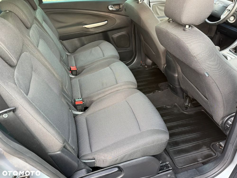 Ford S-Max 2.0 TDCi DPF Titanium - 28