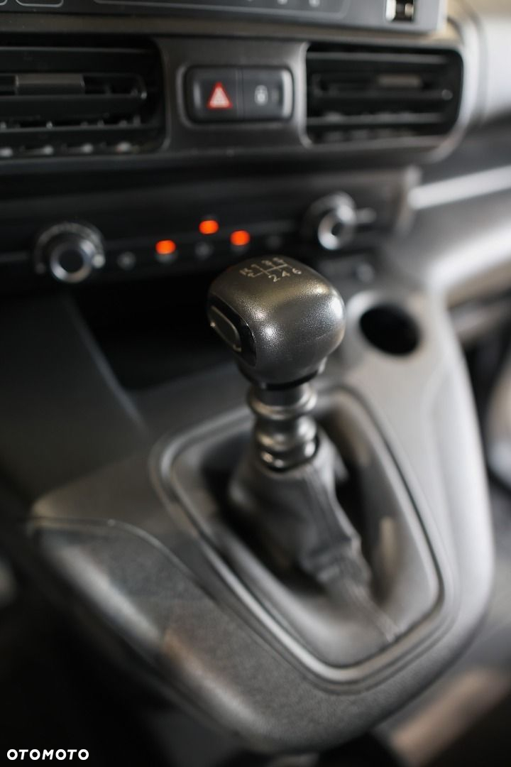 Toyota PROACE CITY - 23