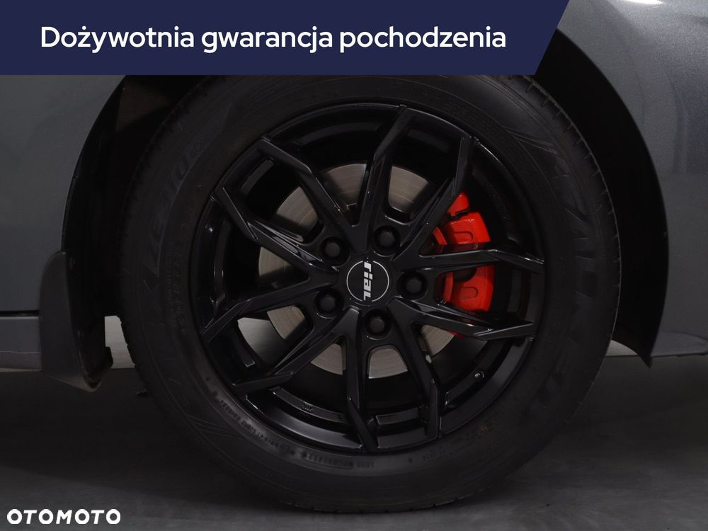 Hyundai Elantra - 17