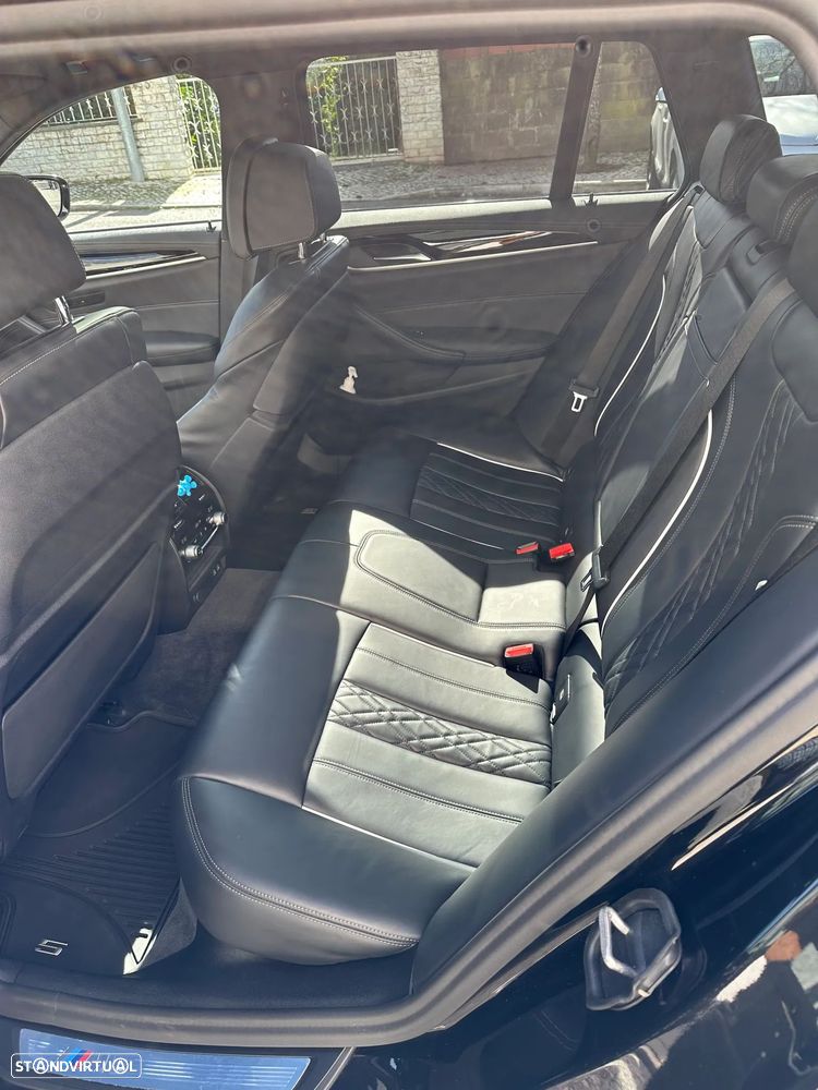 BMW 520 d Pack M Auto - 16