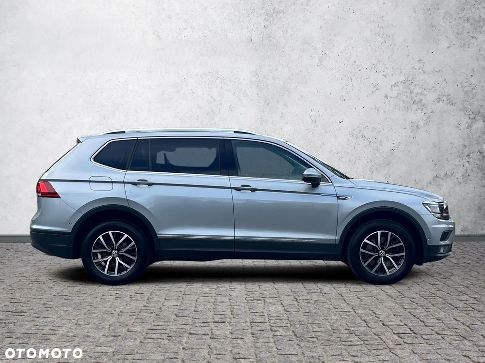 Volkswagen Tiguan Allspace 2.0 TSI 4Mot Comfortline DSG - 7