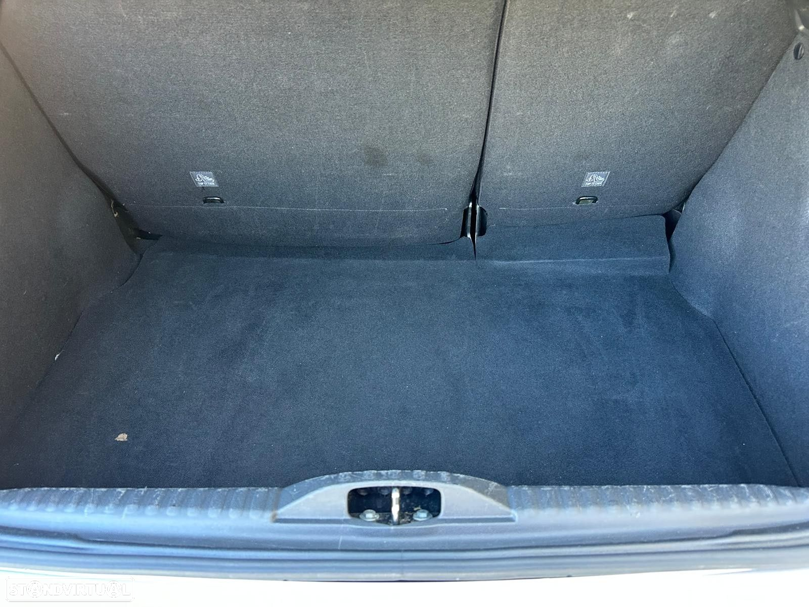Citroën C3 1.2 PureTech Shine - 12