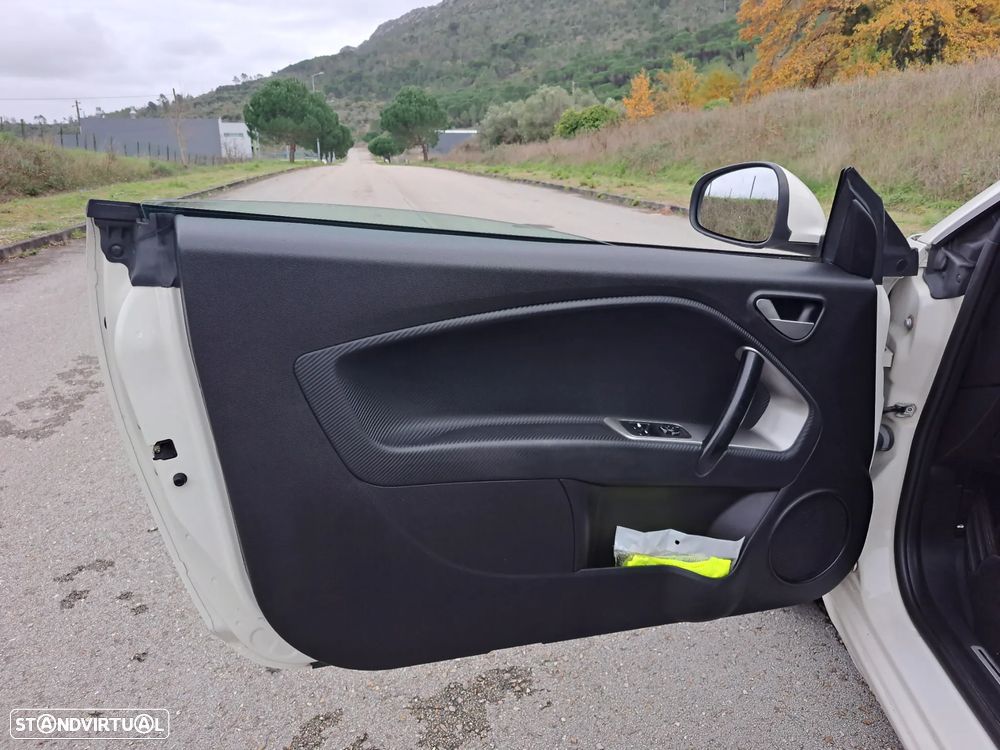 Alfa Romeo MiTo 1.3 JTD Distinctive - 12