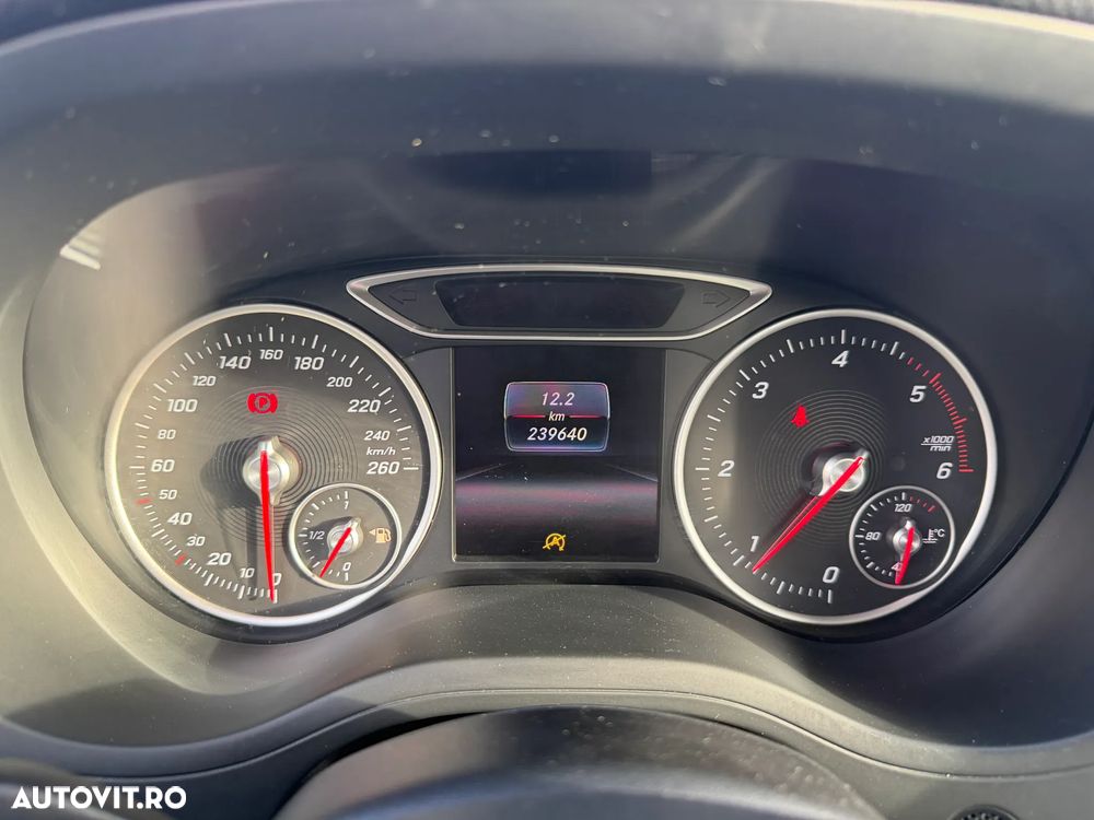 Mercedes-Benz B 180 d BlueEfficiency Edition Style - 18