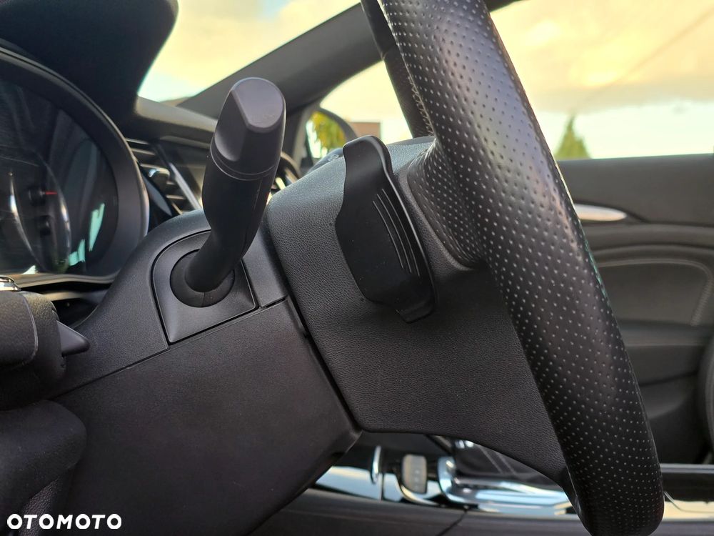 Opel Insignia Sport2.0 Direct InjTurbo 4x4 Innovation - 21