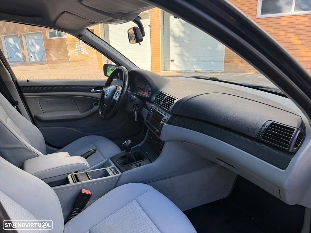 BMW 320 d Navigator - 13