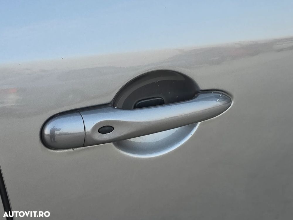 Renault Megane ENERGY dCi 130 Start & Stop Bose Edition - 16